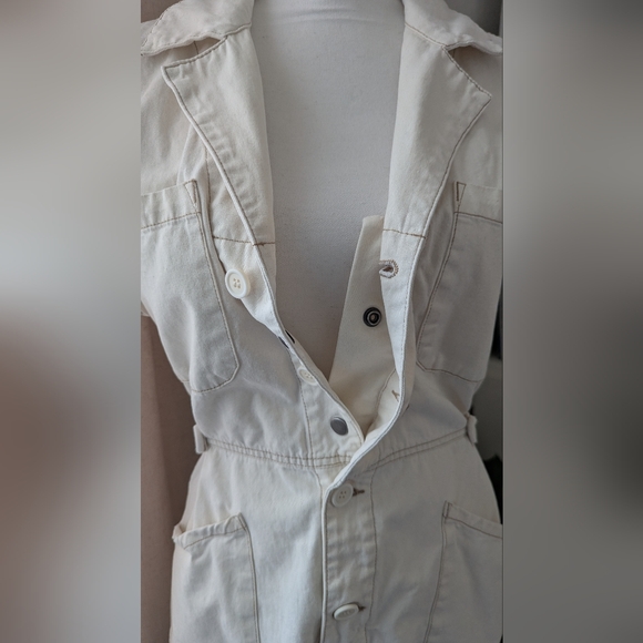 REVOLVE Pistola Parker Short Romper Ecru Small - Picture 4 of 13